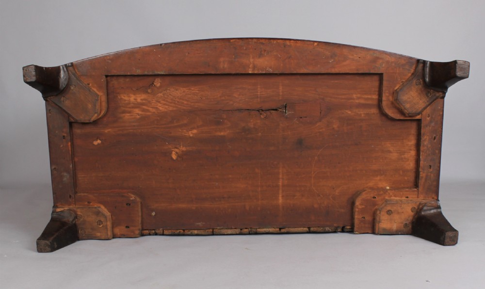 Fine late George III period mahogany Gillows bow-fronted chest of drawers View VI