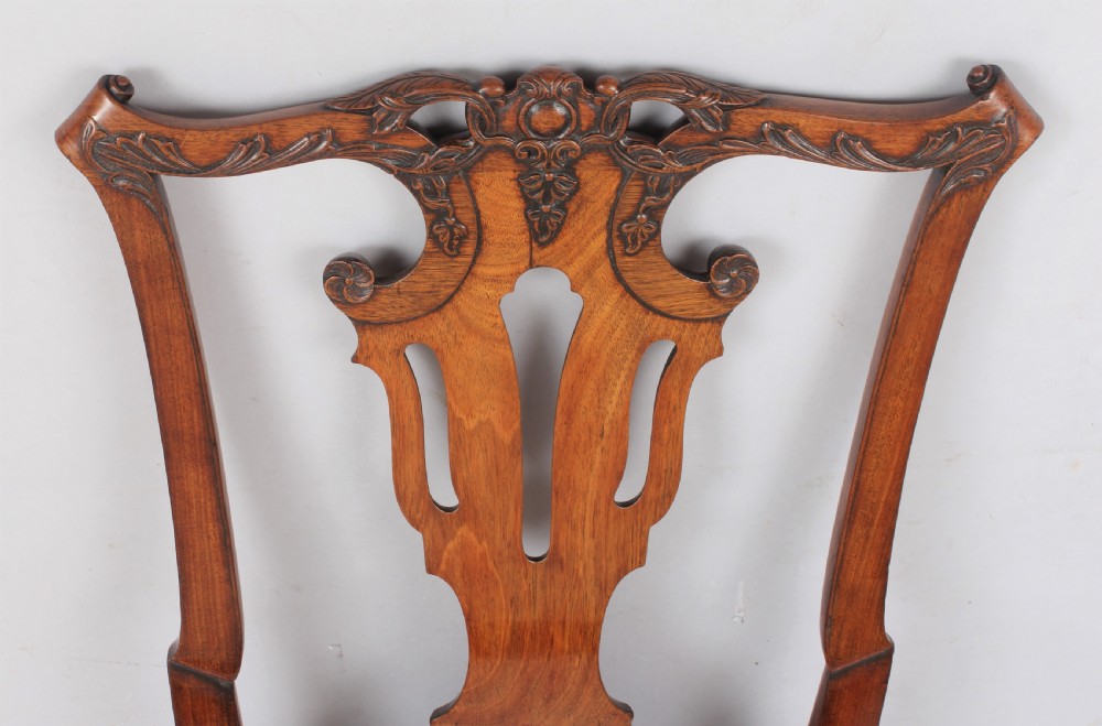 Fine George II period walnut side chair View V