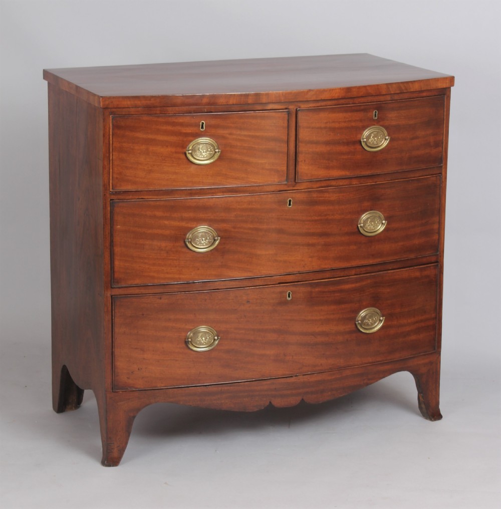 George IV period mahogany small bow-fronted chest of drawers