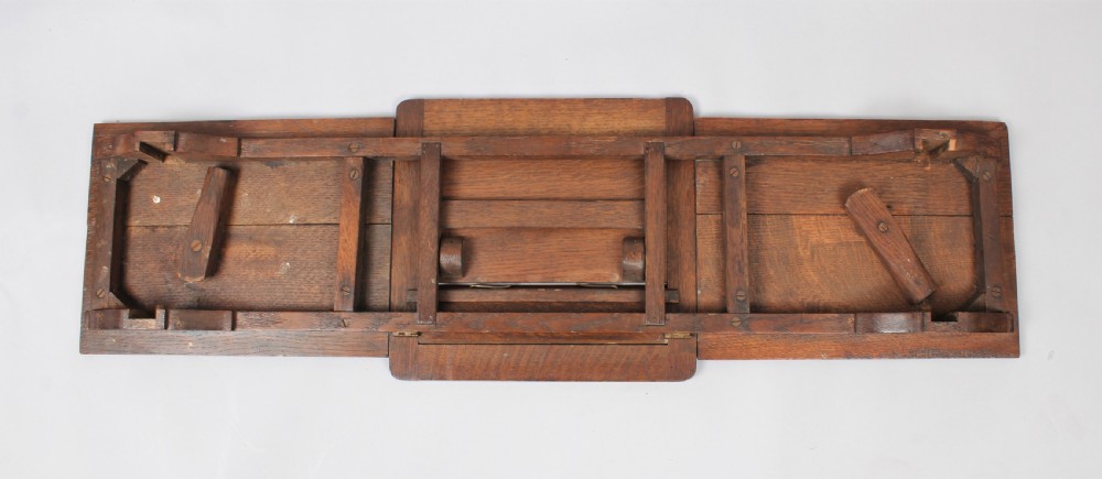 Late 19th or early 20th century oak reading, artist's or musician's table View VI