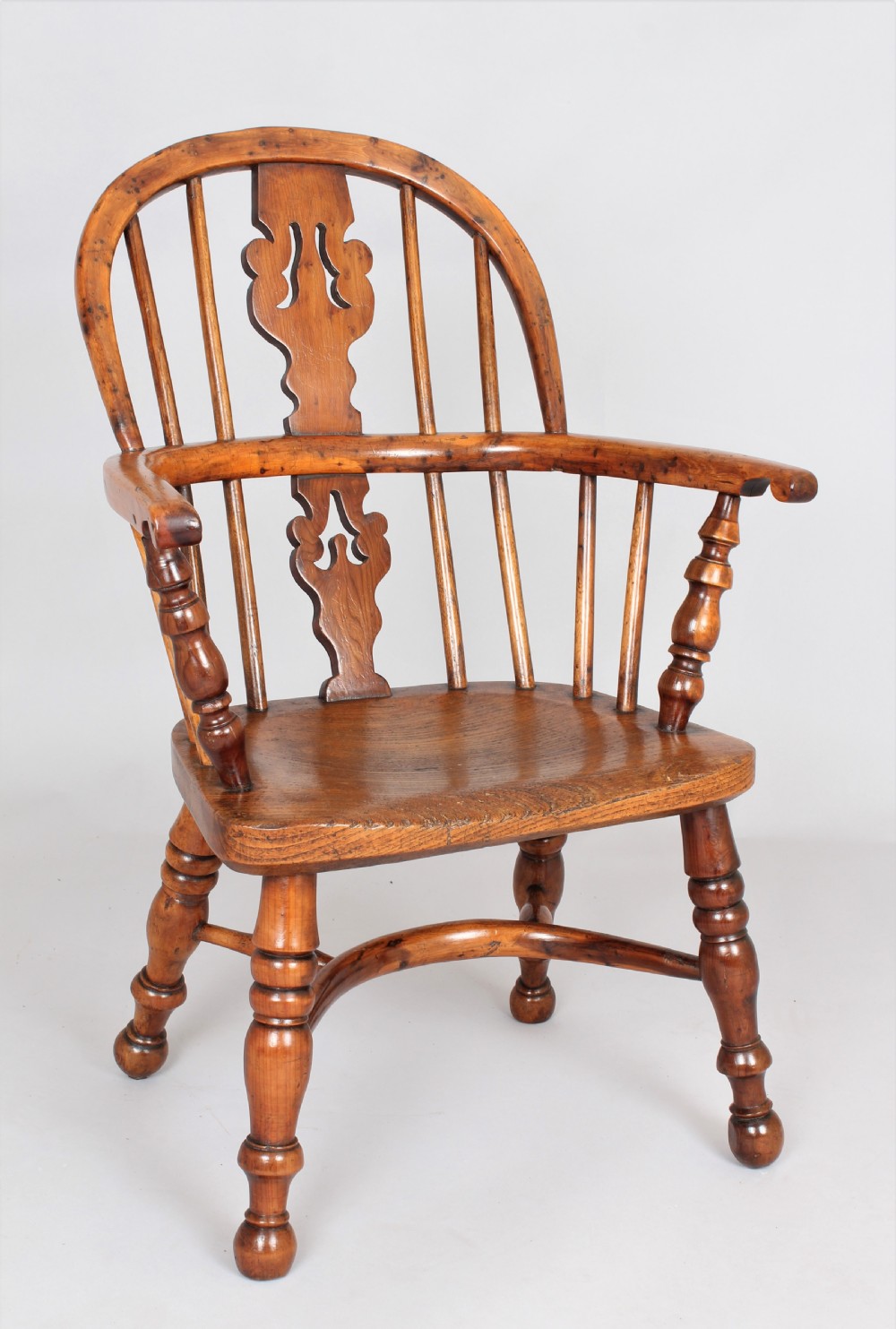 Child's yew wood Windsor armchair