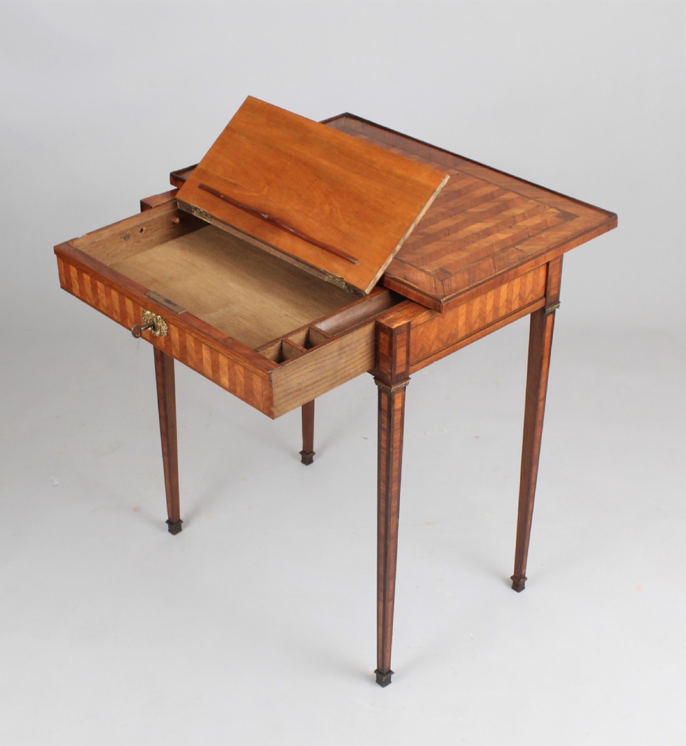 An elegant 18th century French kingwood writing table View VIII