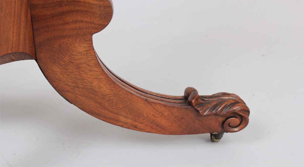 George III period mahogany tilt-top tripod table View V