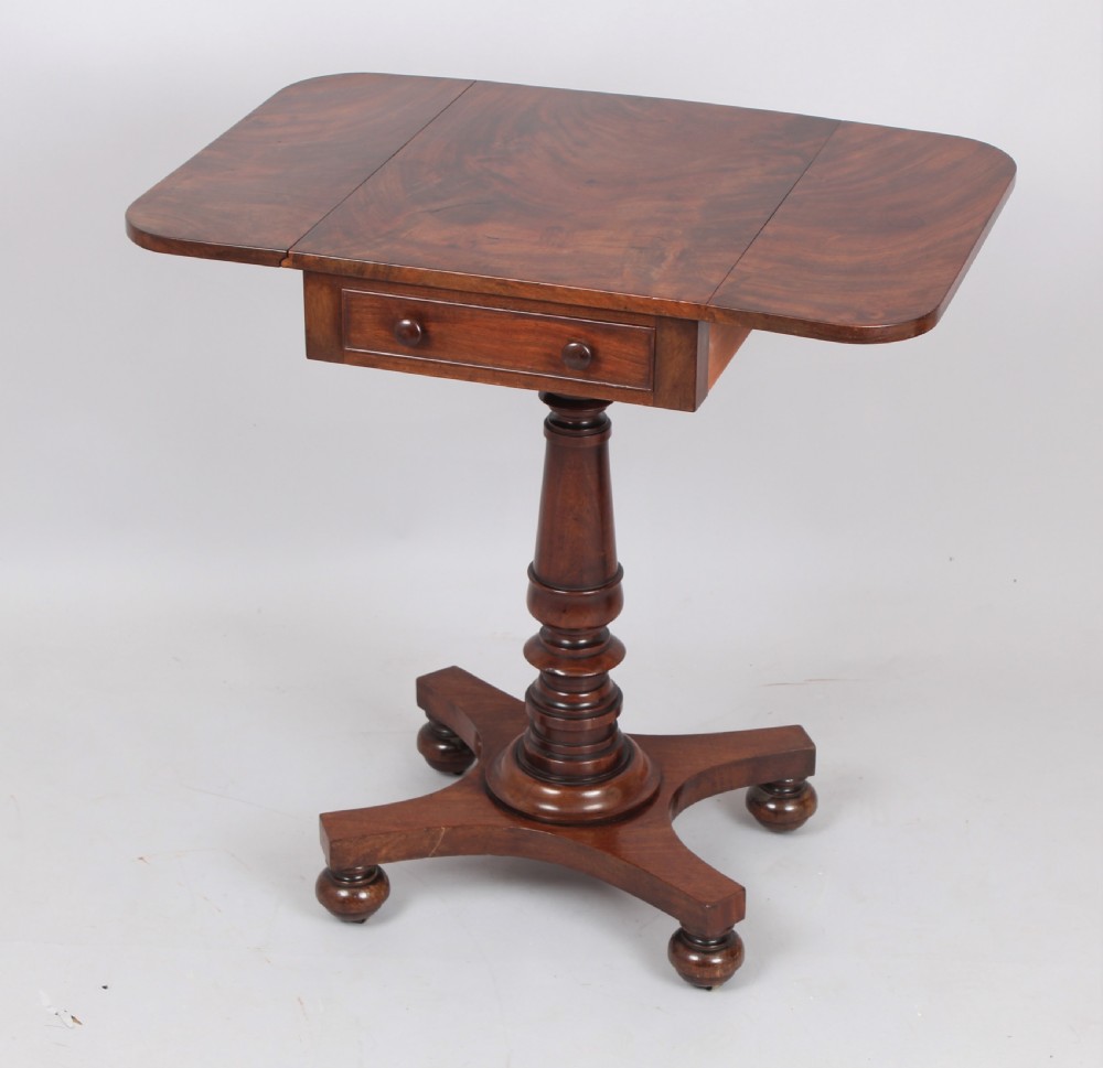 George IV period mahogany small drop-leaf table  View IV