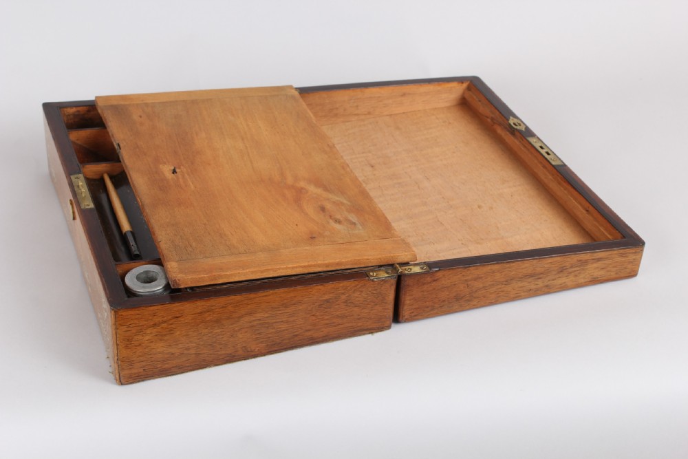 A rosewood writing box with fine mother of pearl inlay View IV