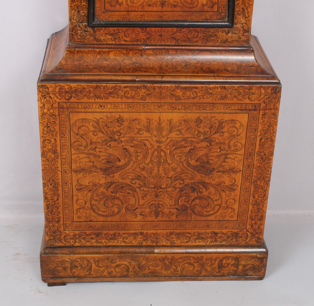 Queen Anne period walnut and seaweed marquetry long-case clock View IV