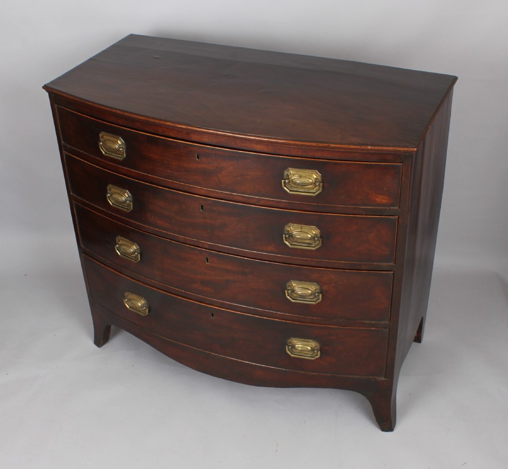 George III mahogany bow-fronted chest of four graduated drawers View V