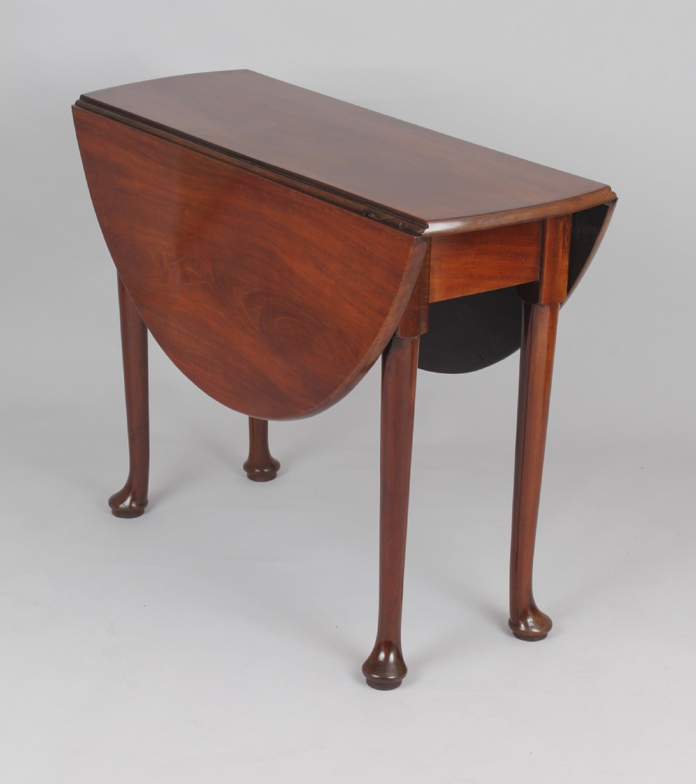 Mid 18th century mahogany drop-leaf pad foot table  View II