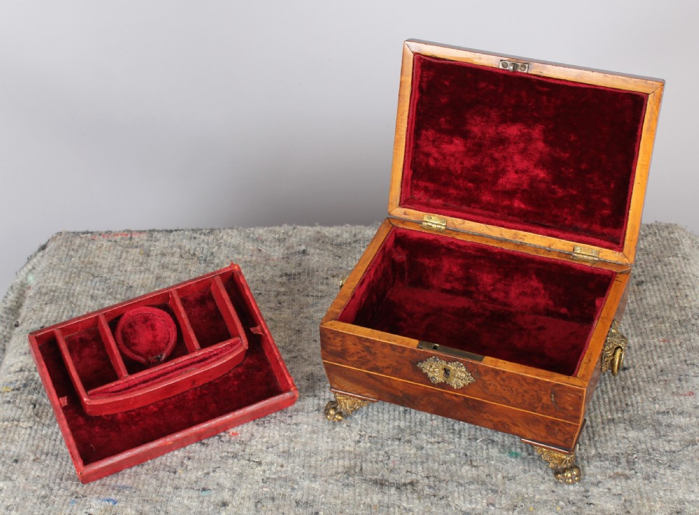 Burr yew fitted jewellery box View III