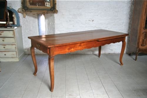Extending Louis Xv1 Style Cherry Farmhouse Table