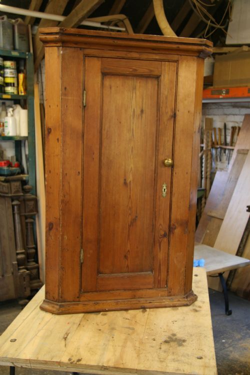 Early C19th Pine Corner Cupboard