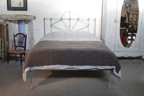 fig 1. All iron king size no end bedstead in soft grey
