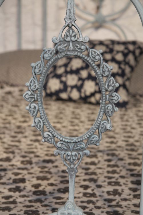 fig 2. Stunning, rare all iron standard double three hoop Victorian bedstead