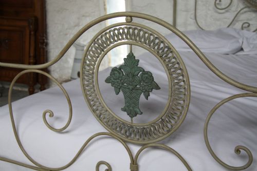 fig 2. Very pretty forged iron double bed painted in Little Greene company heritage colours