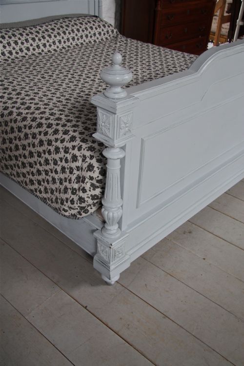 fig 2. Six foot wide French painted Louis XV style with turned posts and carving