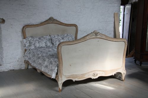 Gorgeous Original Shabby Chic Painted Kingsize Louis Xv Style French Bed
