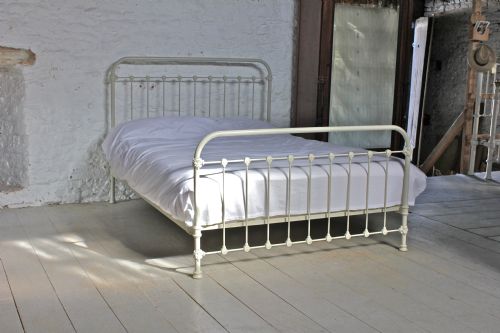 Simple French All Iron King Size Bed in Aged Old White