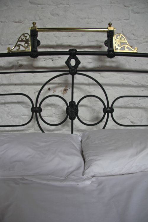 fig 2. Lovely kingsize Victorian no end black and brass bed