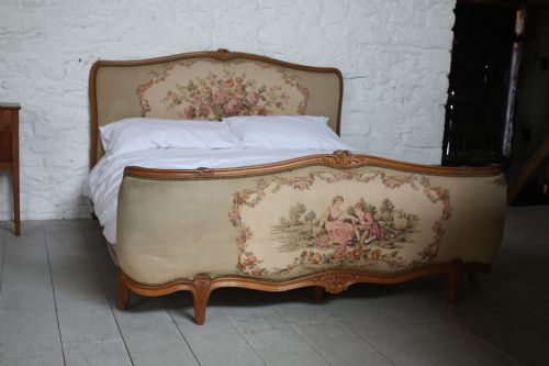 fig 1. 160 cms mattress size French corbeille bed
