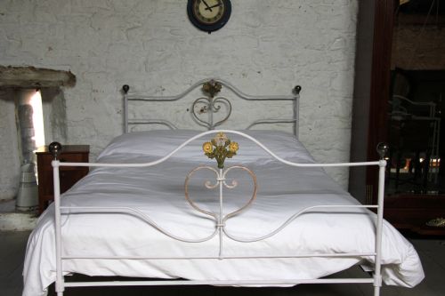 fig 2. Prettiest forged iron double bed