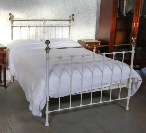 Classic Victorian White and Brass Double Bed.