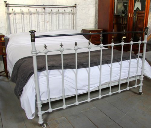 Gorgeous Individual Kingsize Brass and Iron Bedstead