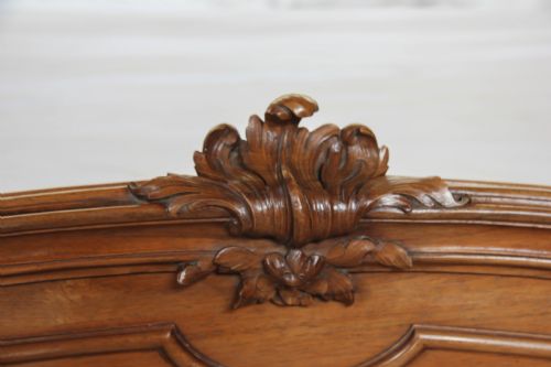 fig 2. Solid walnut big size Rococco style