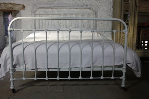 fig 1. Simple all iron king size French bed
