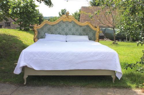 fig 1. 6' Italian gilded carved upholstered low foot board