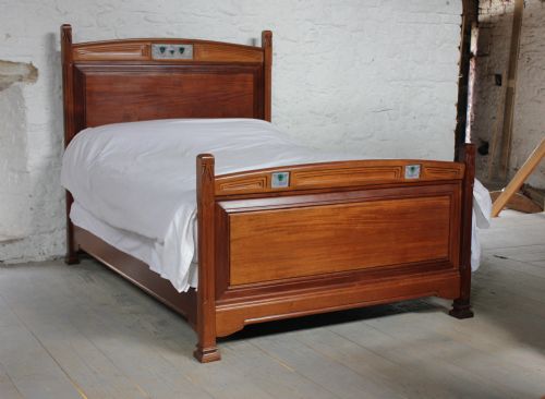 Arts and Crafts/art Nouveau Mahogany King Size Bed