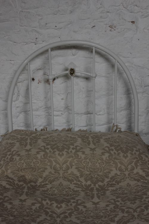 fig 1. Sweet Edwardian iron 2'6