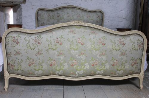 fig 1. Very pretty original silk upholstered French Louis XV style king size