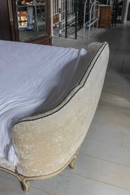 fig 1. Sumptuous French double corbeille king size bed 
