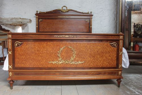 fig 1. Stunningly beautiful Louis XVI style decorative wooden large king size bed