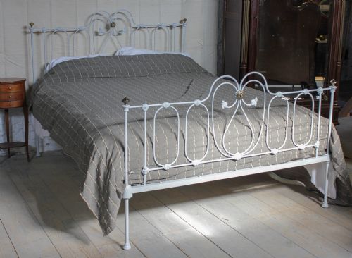 Pretty King Size Victorian Iron Bedstead with Little Brass Detail