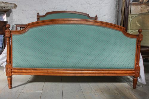 fig 1. French walnut edge upholstered bed with fluted columns