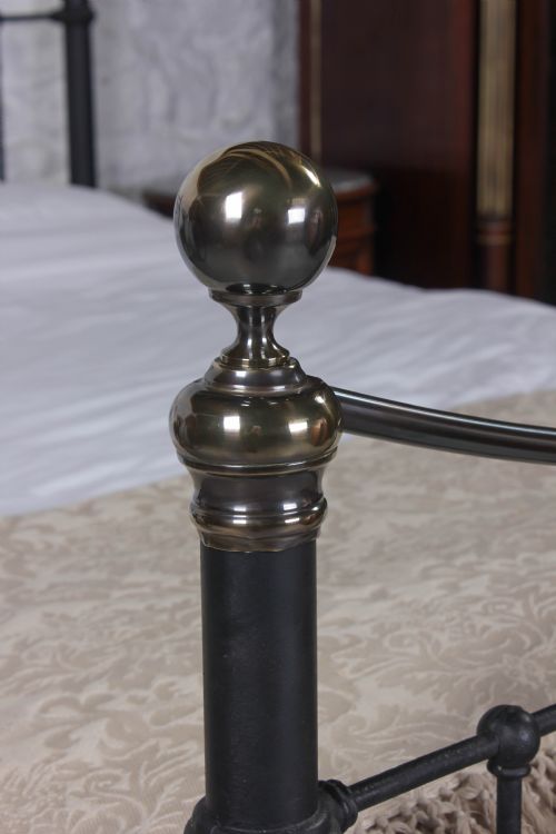 fig 1. Classic aged black and brass Victorian dip rail