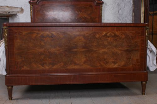fig 1. French mahogany with flame mahogany king size