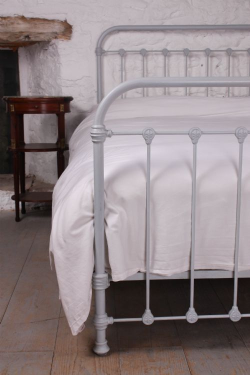 fig 2. French simple all iron kingsize bed