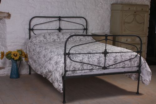 Attractive Simple Irish All Iron Black Double