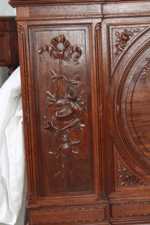 fig 2. Beautiful carved walnut king size bed with pair of matching bedsides