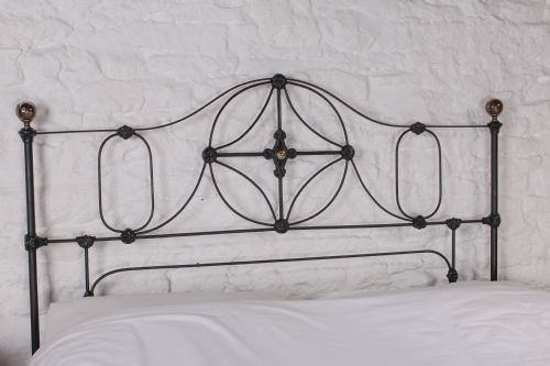 fig 1. Early iron king size no-end bed