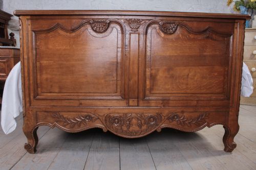 fig 2. Kingsize carved solid oak Provencale  bed