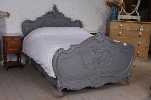 Painted Carved Kingsize Louis Xv Style Bed
