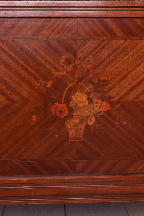 fig 2. Pretty lower height parquetry and marquetry