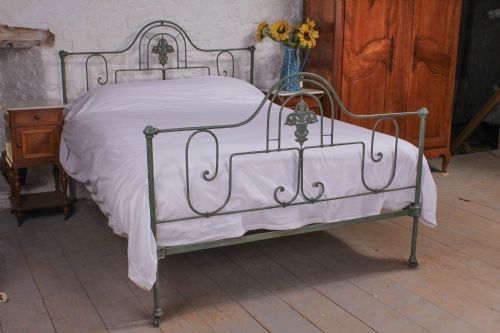 Lovely Original 5ft Portuguese Forged Iron  King Size Bed