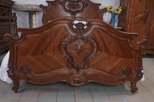 fig 1. Splendid 5Ft Louis XV style Rococo king size
