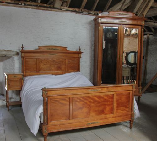 French Cherry Whole Bedroom Suite with King Size Bed