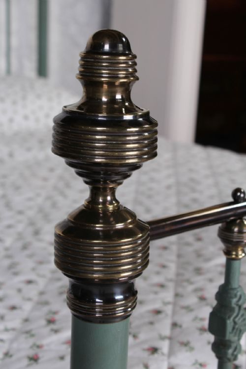 fig 1. Classic Victorian 5Ft king size brass and iron bed