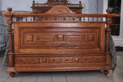 fig 1. Very good quality carved oak 5Ft king size bed with matching pair of bedsides